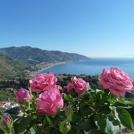 Blue Sky House Bed & Breakfast Taormina Bagian luar foto