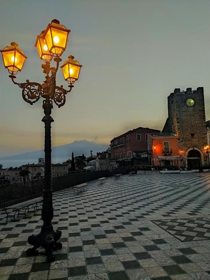 Blue Sky House Bed & Breakfast Taormina Bagian luar foto